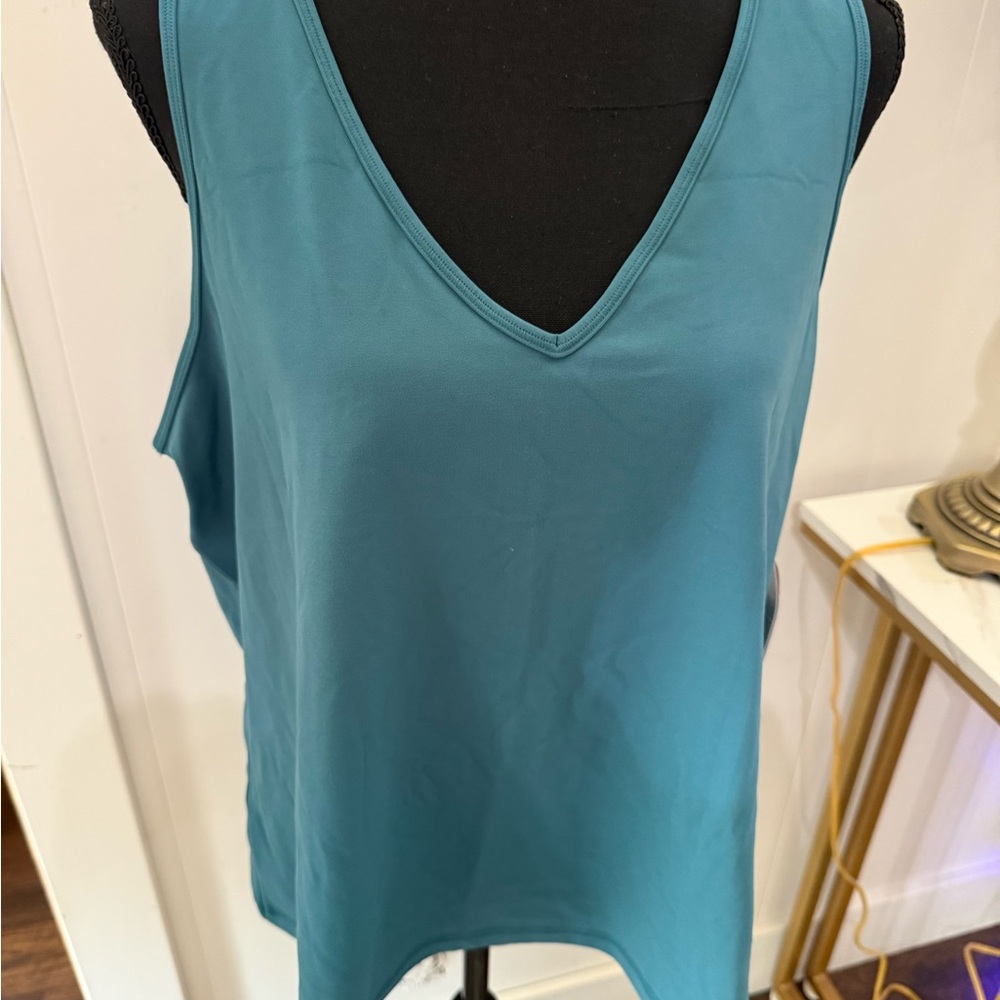 Athleta Green Sleeveless Tank Top with V-Neck